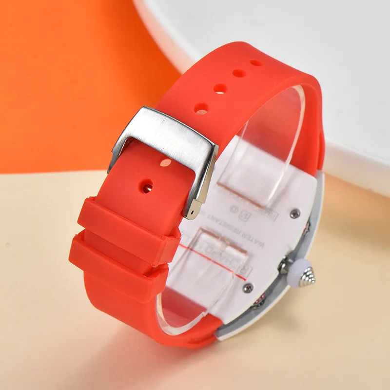 Reloj de cuarzo de nicho cuadrado para mujer, accesorios de ropa, nuevo diseño de Color