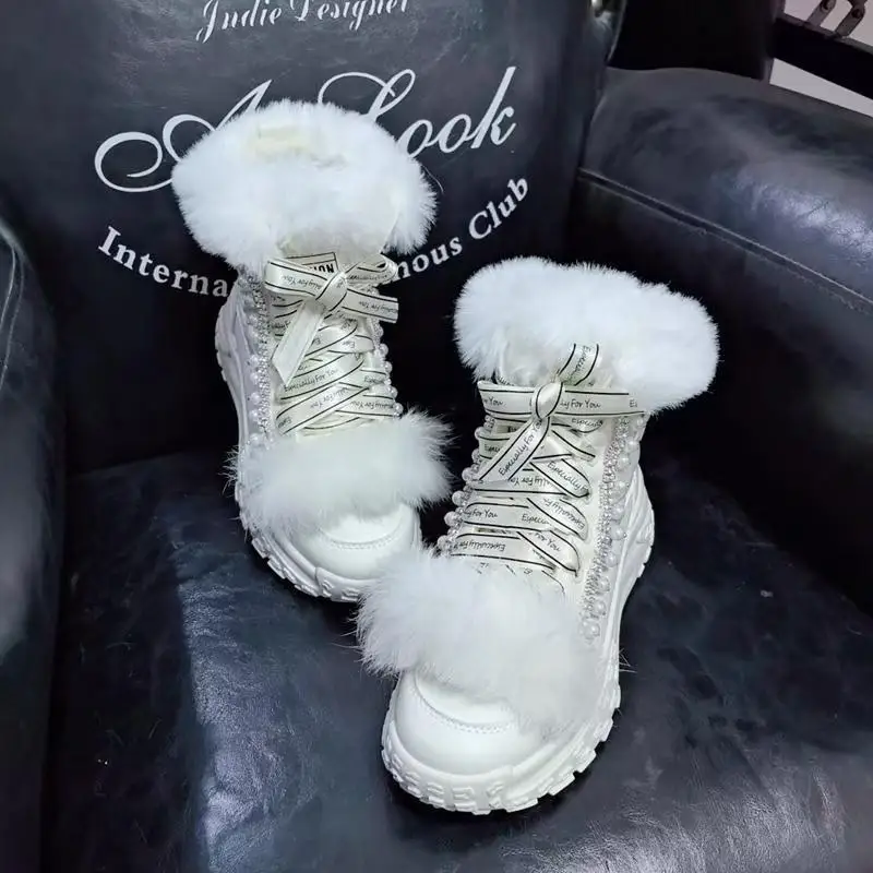 Heavy industry pearl water diamond beaded lace-up ankle boots, large-sized fur integrated thickened women's cotton shoes 35-40