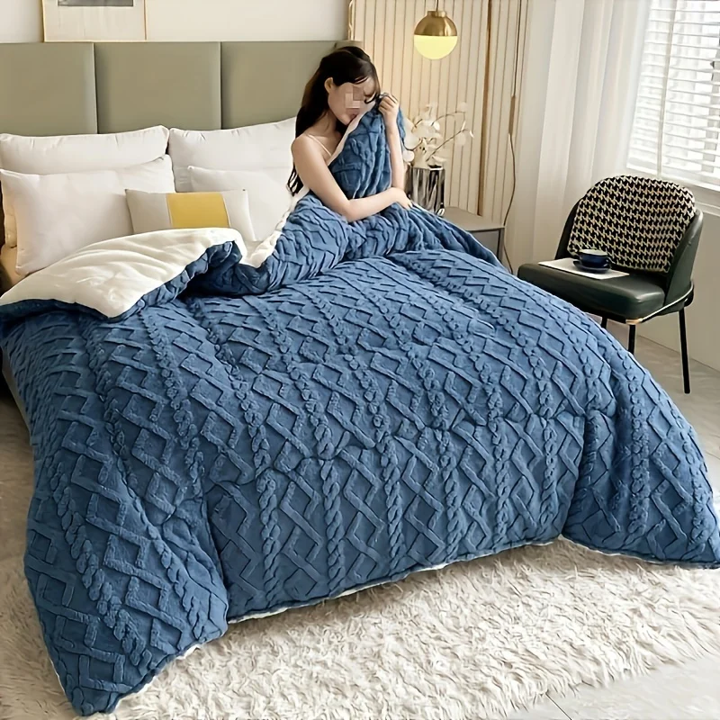 J HomeThickened Warm Taffeta Winter Blanket for Bed Soft Artificial Lamb Wool Weighted Blanket for Sleeping King Size Double Com