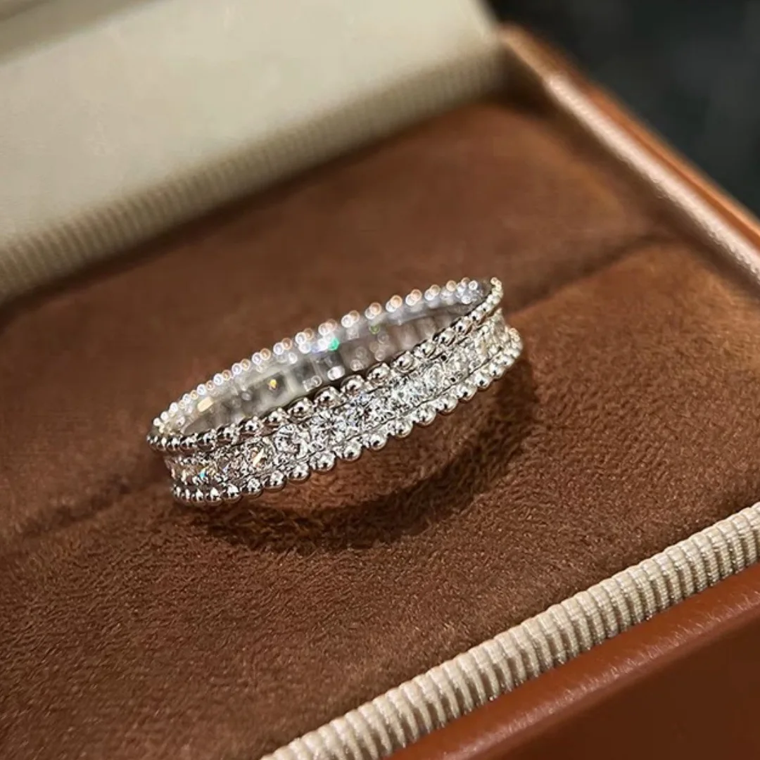Classic inlaid round beads edge starry diamonds ring couple layered style sparkling charms rings for women and mens jewelry