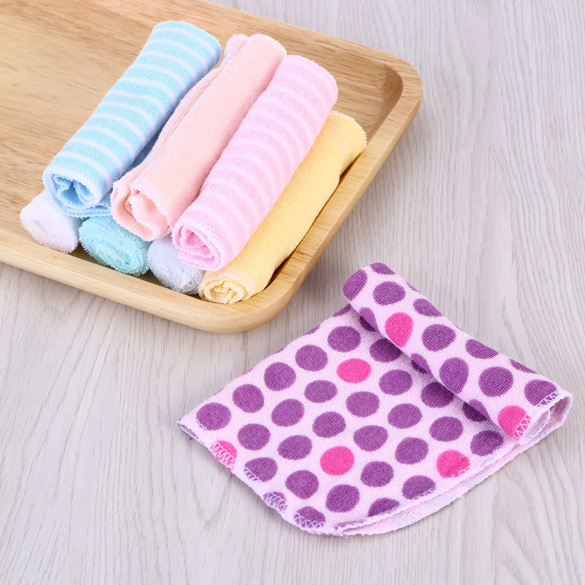8Pcs Baby Cotton Face Towels Infant Hand Washers Soft Absorbent Lightweight Bath Shower Nursing Towels Random Colors