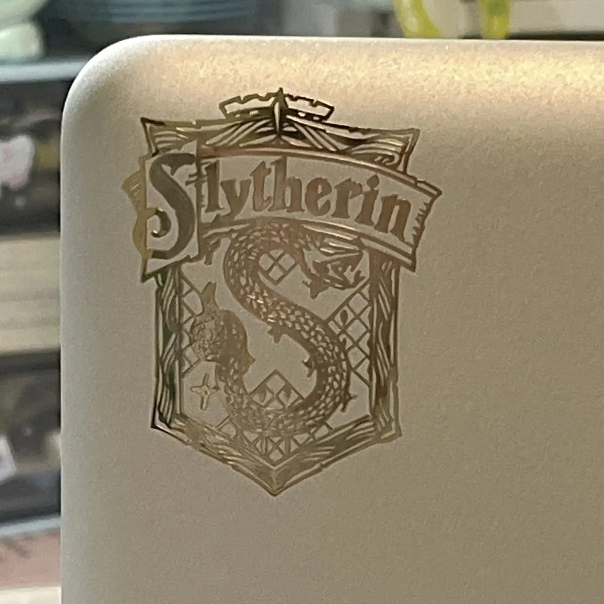 Pegatinas Metálicas 3D de la Casa Slytherin de Harry Potter, Calcomanías con Emblema Estéreo para Decorar Teléfonos, Tabletas y Auriculares
