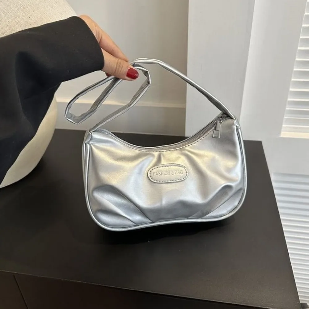 Bolso de hombro de media luna de PU, bolso para teléfono con letras, bolso para axila estilo Y2k, bolso de maquillaje de gran capacidad para lápiz labial, bolso de compras de cuero