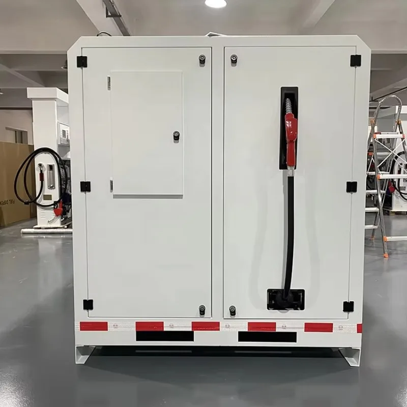 Mobile Gas Station 6000 Liters With 1 Nozzle And One Diesel Tank Service Equipment