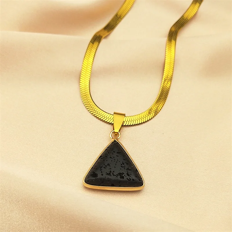 Vintage Triangle Black Hollow Stone Pendant Necklace Women Men Stainless Steel Gold Color Choker Blade Chain Female Jewelry