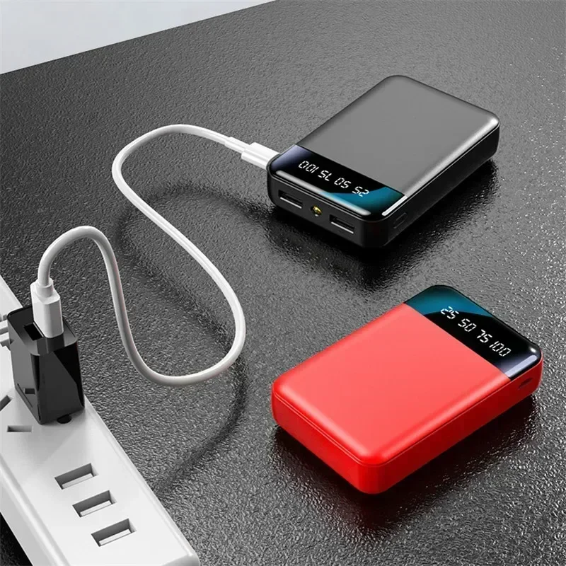 Suitable for iPhone Samsung mobile power 30000mAh mini charger LED light LCD digital display emergency portable external battery