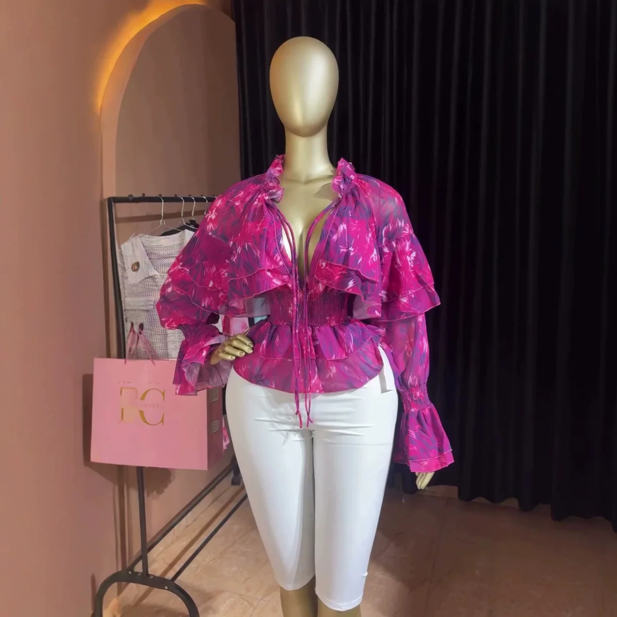 Women's Sweet Fresh Printed Lace-Up Design Pleated Shirt Top Autumn 2026 New Item Casual Chic Clothing