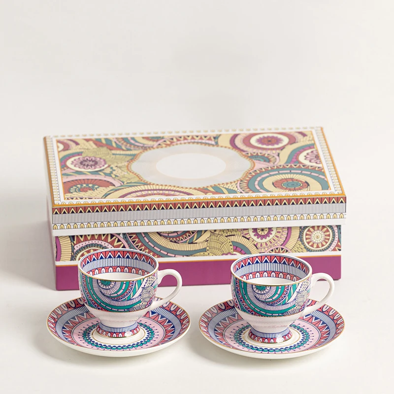

Набор кофейных чашек и блюдец из костяного фарфора, легкий люкс, высококачественный, креативный, с павлиньим узором, керамический, 8/10 дюймов, обеденные тарелки, кружка, чайник