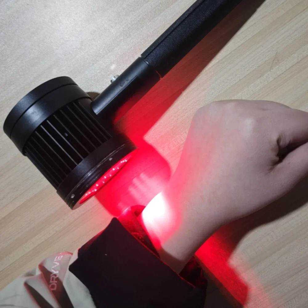 Joint Pain Relief 808nm Laser Therapy Device Cold LLLT 2 Wavelengths Red Near-Infrared Light Knee Shoulder Elbow Wrist Arthritis
