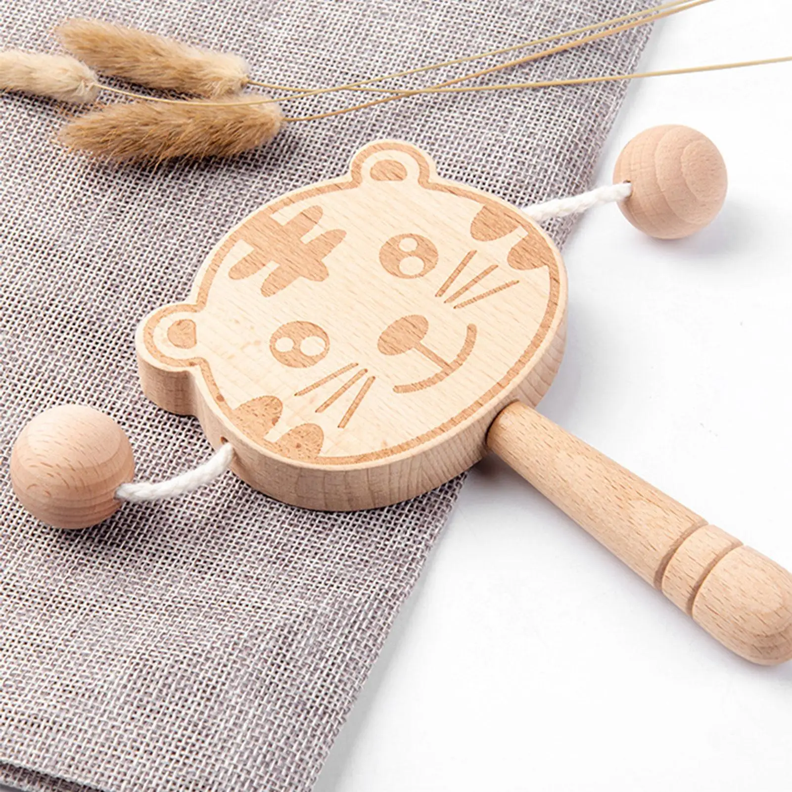 Hochet en bois en forme de tigre pour bébé, tambour à secousses Double face interactif, facile à saisir, pour le suivi visuel des compétences motrices