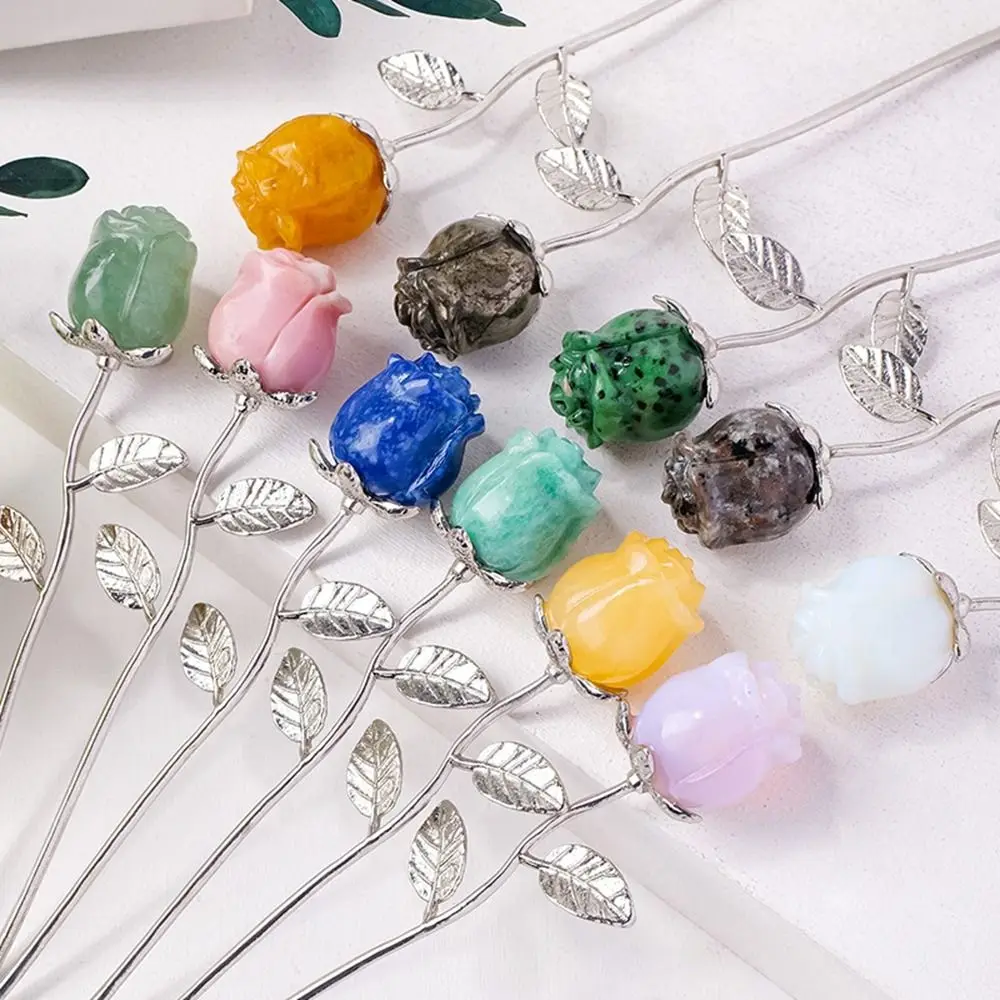 Hand Carved Natural Crystal Crafts Romantic Multicolor Rose Quartz Flowers Statue Decorative Crystal Rose Flower Wedding Gifts