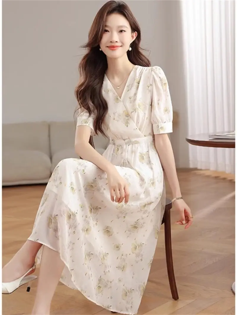 فستان نسائي صيفي فرنسي لفترة الشاي لعام 2025 - فستان شيفون مزين بالورود |   فستان طويل لحفلات الشاطئ وحفلات الزفاف في الحديقة |   وصول جديد G43