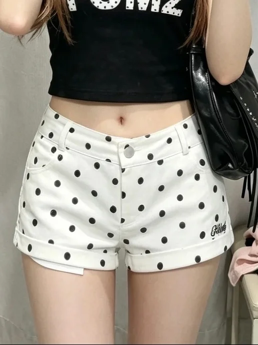 Retro Polka Dot Straight Leg Short Pants Women's Summer 2026 Slimming Versatile Spicy Girl Design Bodycon Hot Pants