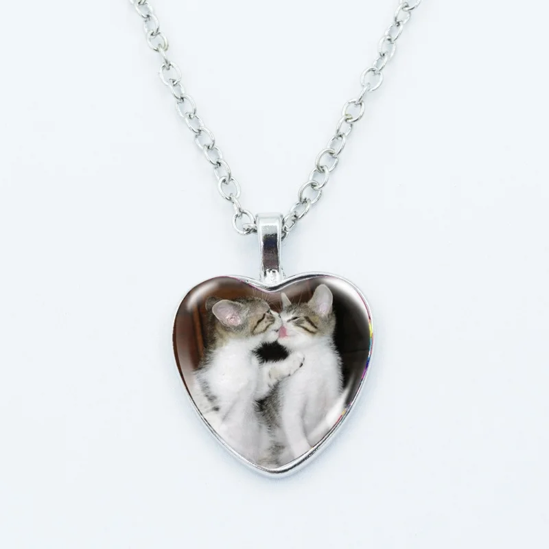 Cute Funny Rainbow Alien Cat Heart Pendant Necklace Animal Shape Art Photo Glass Cabochon Jewelry Children's And Women's