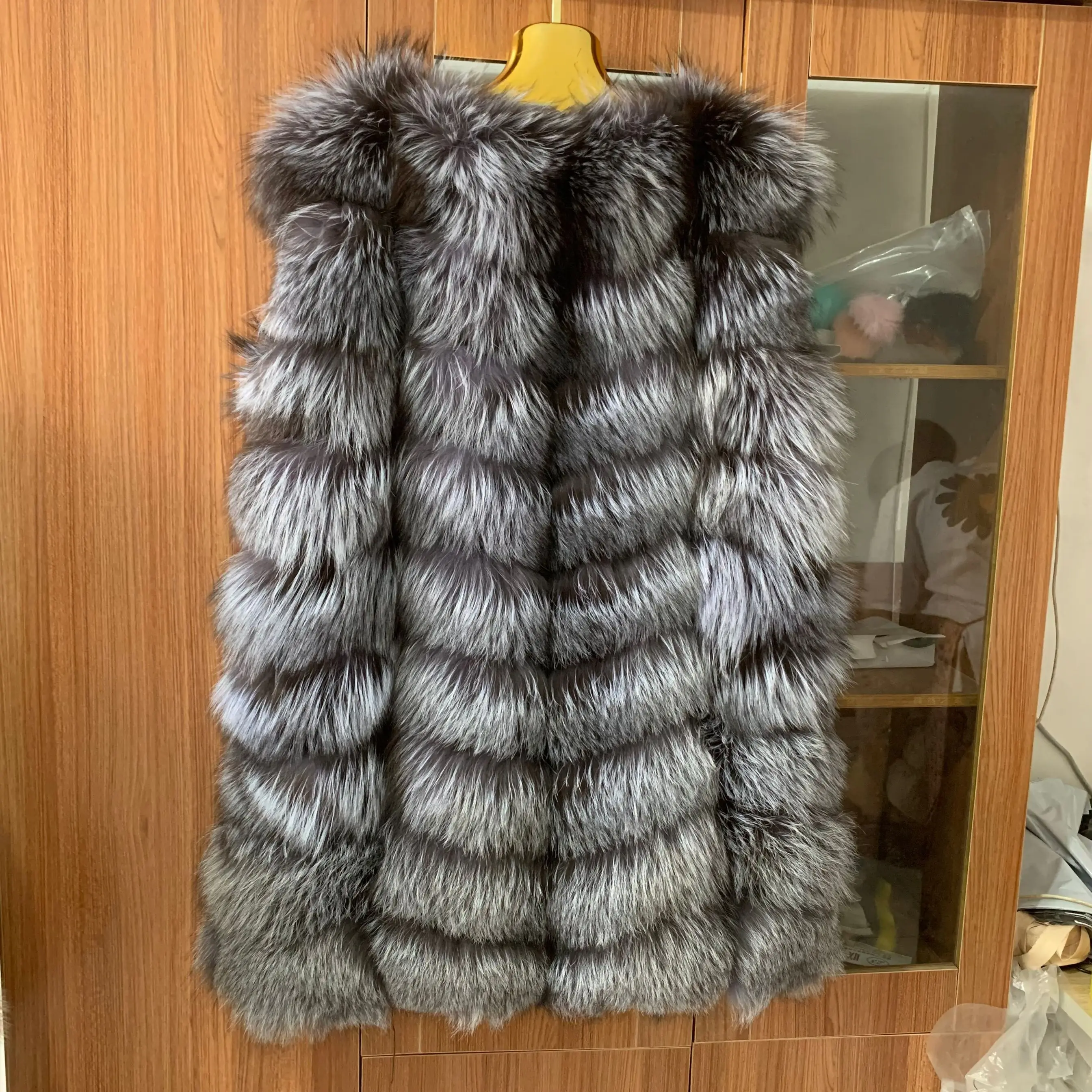 2023 autumn and winter fur vest natural real fox fur long vest women\'s real fur jacket high-quality fur coat free free shipping