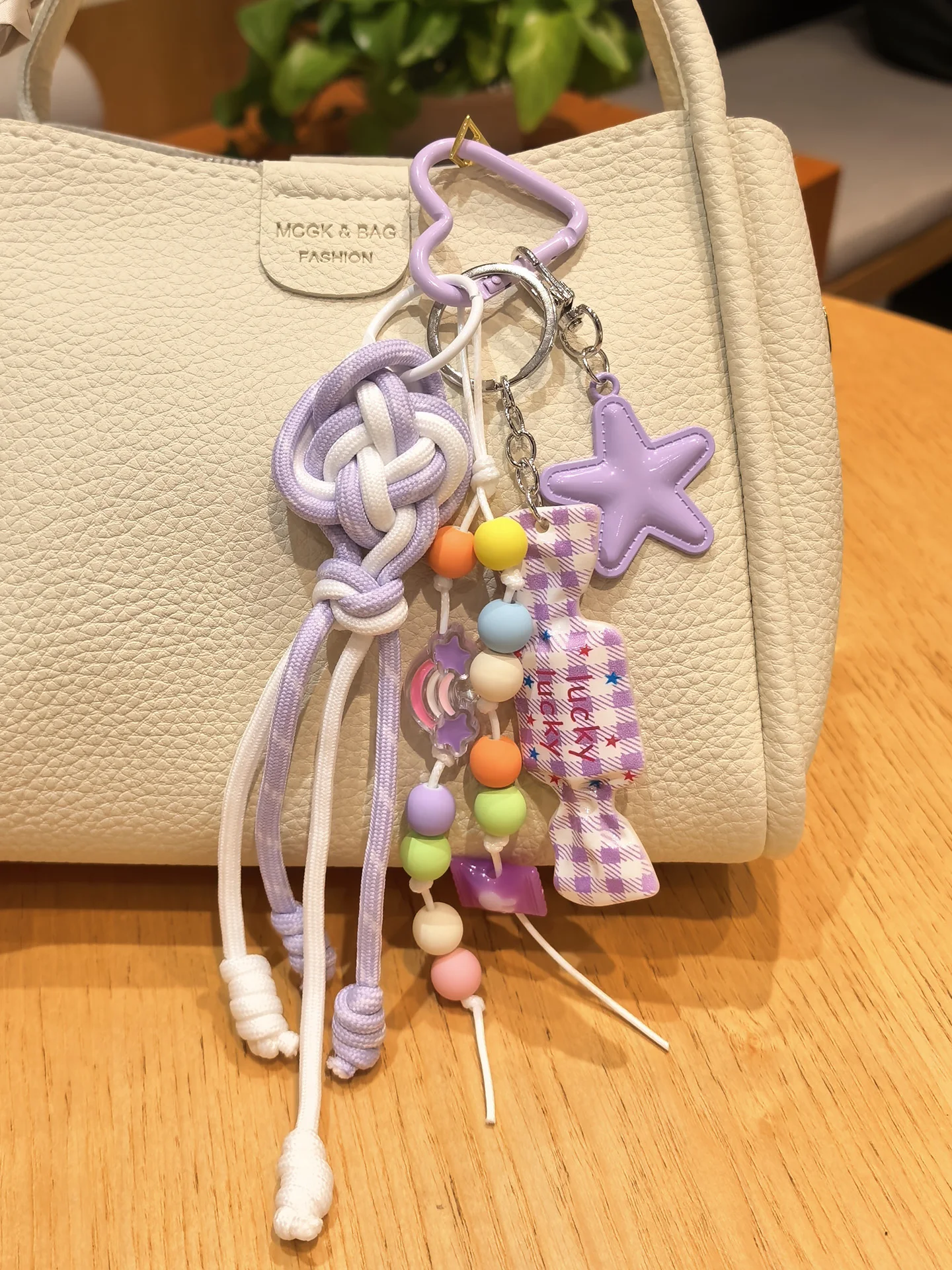 chaveiro-original-candy-star-para-bolsa-charmoso-ente-de-coracao-para-meninas-corrente-para-celular-presente-criativo