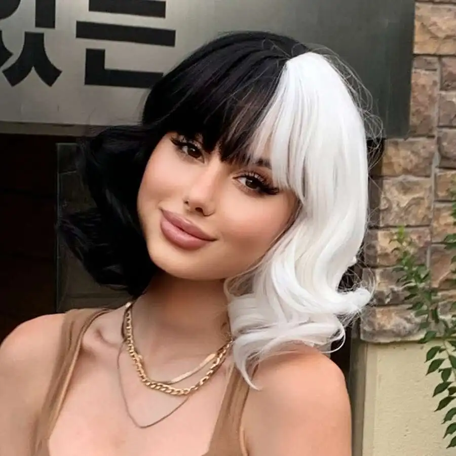 شعر كرويلا مموج باللونين الأبيض والأسود متوسط الطول بطول 12 بوصة مع غرة للارتداء اليومي لحفلات الهالوين