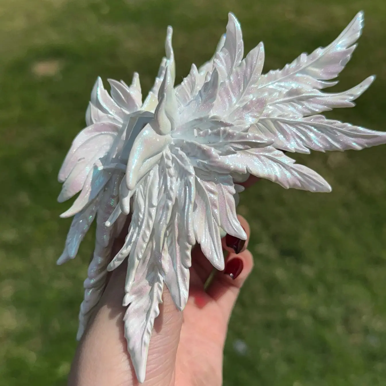 

Iridescent Pearl White Feather Hair Claw | 3D Printed Layered Wings, Fallen Angel Rebirth Series, Maximalist Design Hair Accesso