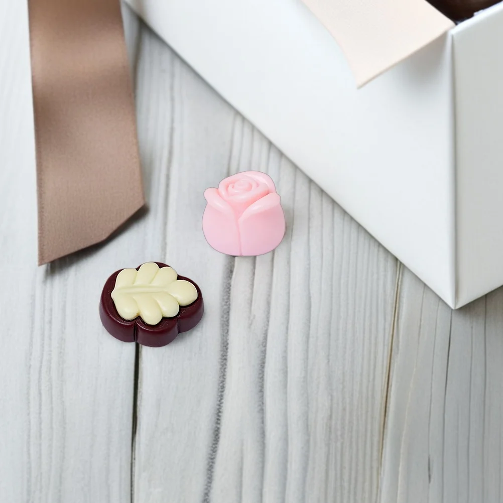 30 peças pequenos adereços multifuncionais de chocolate falso para exibição de mesa e fingir jogar modelos de chocolate realistas