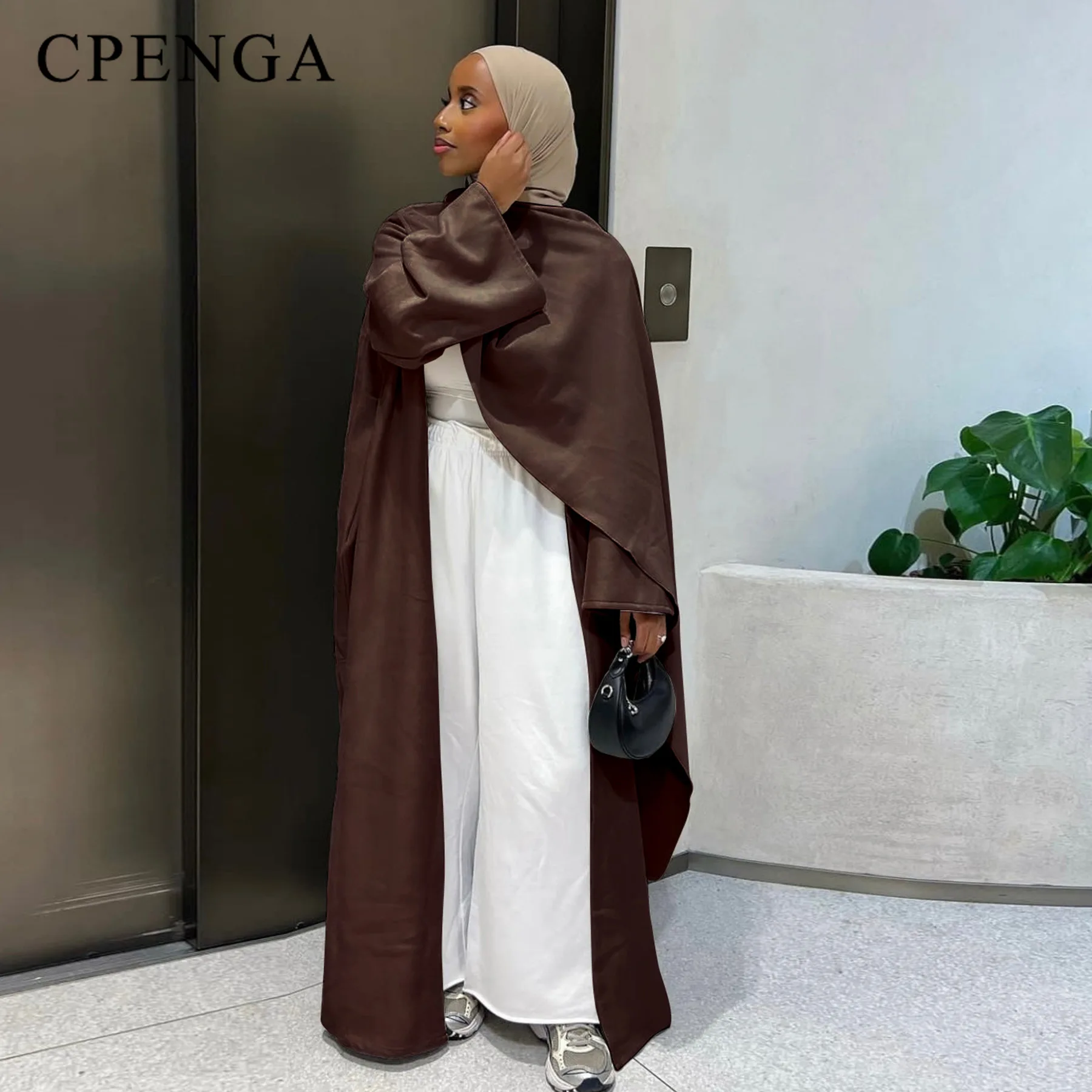 Elegant Dubai Modest Abaya Dress with Attached Cape Eid Arabic Women Muslim Cardigan Winter Islamic Travel Outfit Turkey Kaftan