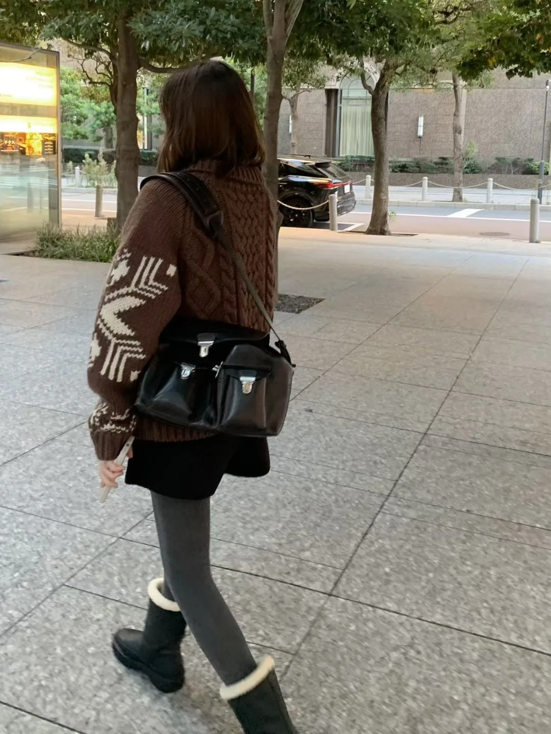 韓国製スレニットカーディガン レディース 冬新作 ファッション 年齢不問セーターコート 折り返し襟と牛角ボタン付き