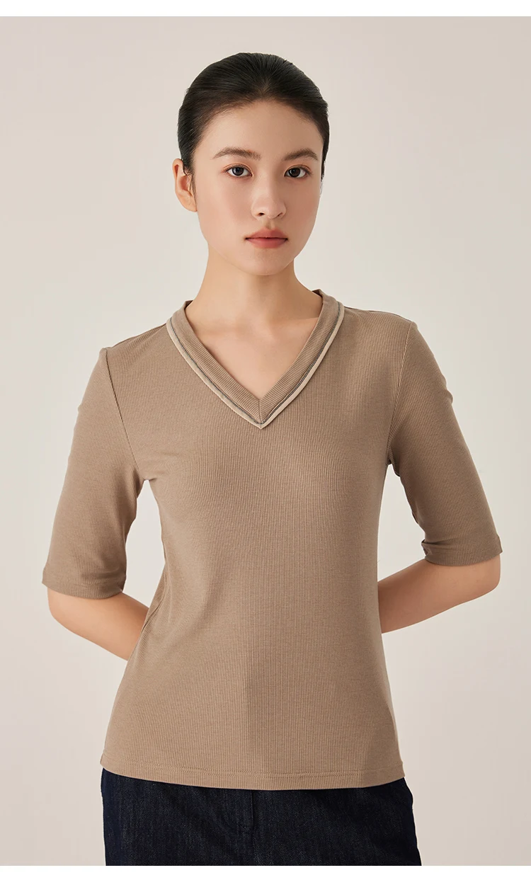 KL7523408 Designer-Stil Damen V-Ausschnitt Strickware Weiche Wollmischung Oberteil Slim Fit Geripptes Kurzarm-T-Shirt – Detail 3