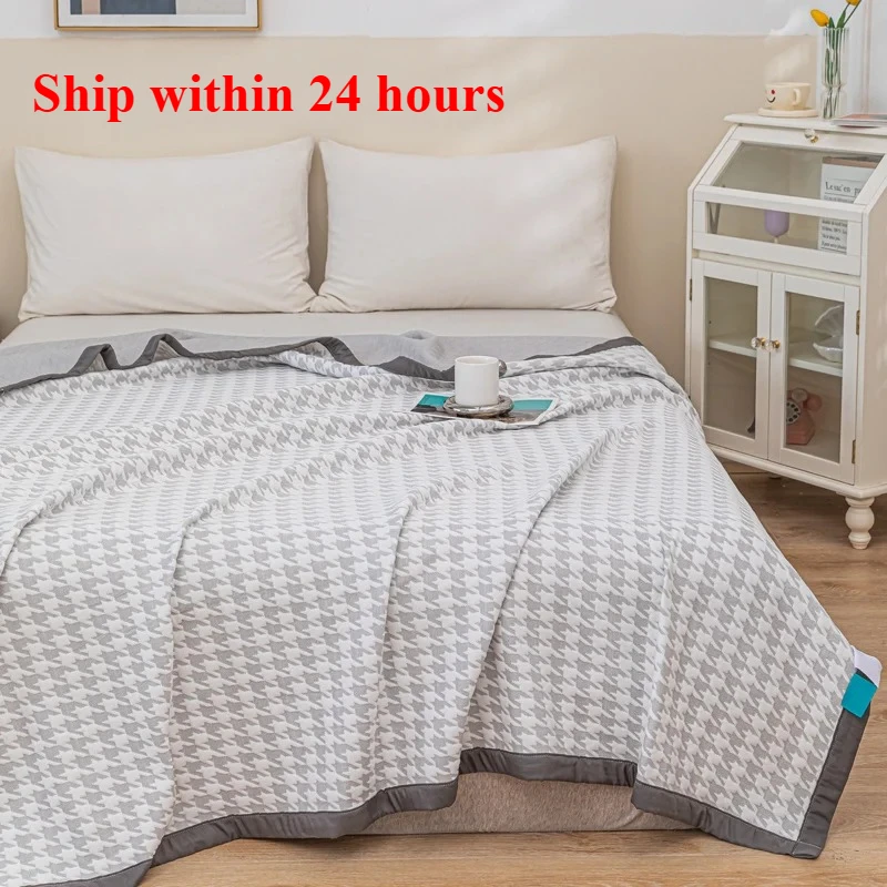 

New multi-functional three-layer knitted summer quilt blanket towel quilt washable air conditioner quilt summer blanket