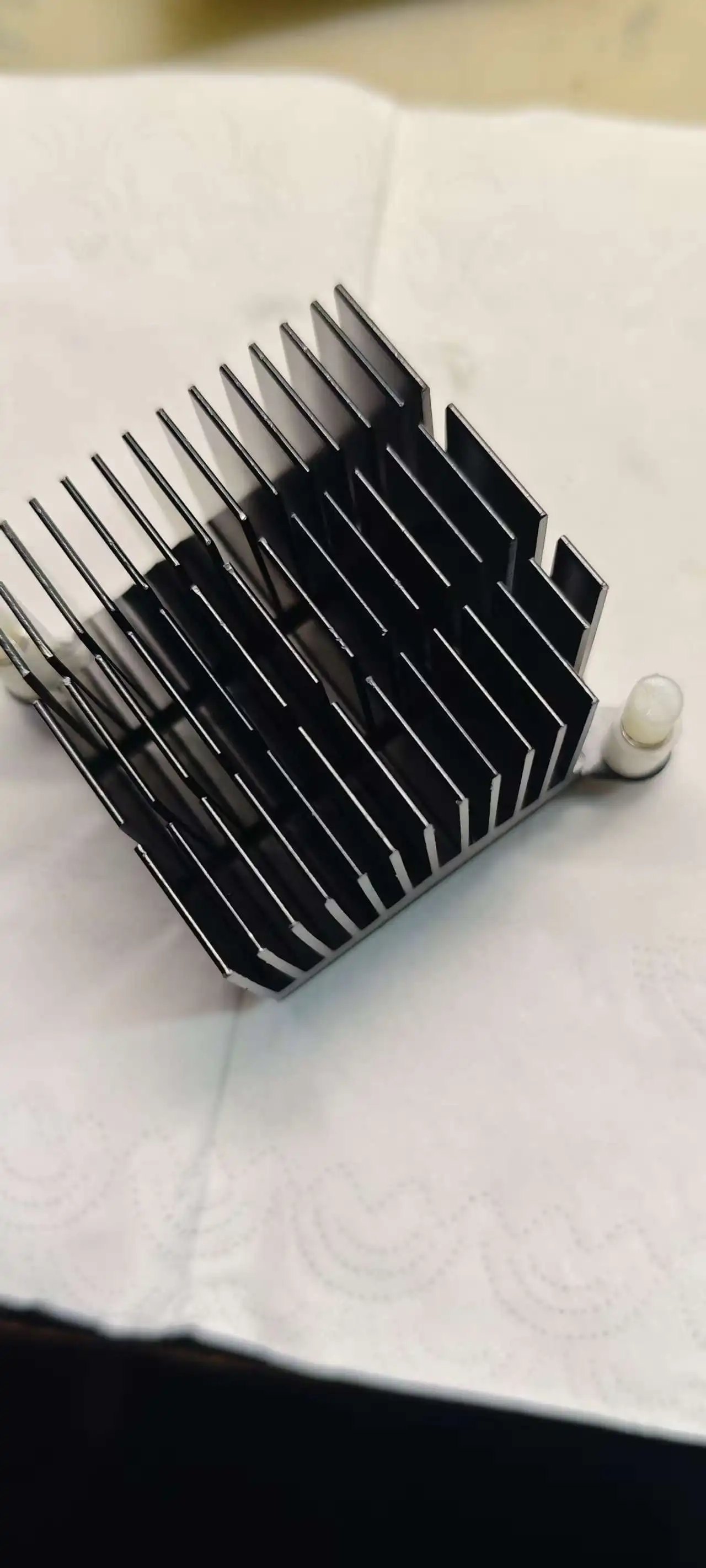 Универсальный радиатор Bitaxe Nerdaxe