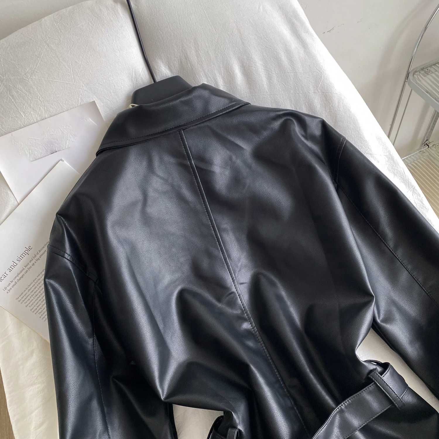 Outono inverno jaqueta de couro feminina moda único breasted turn down collar casacos finos textura macio plutônio versátil outerwear