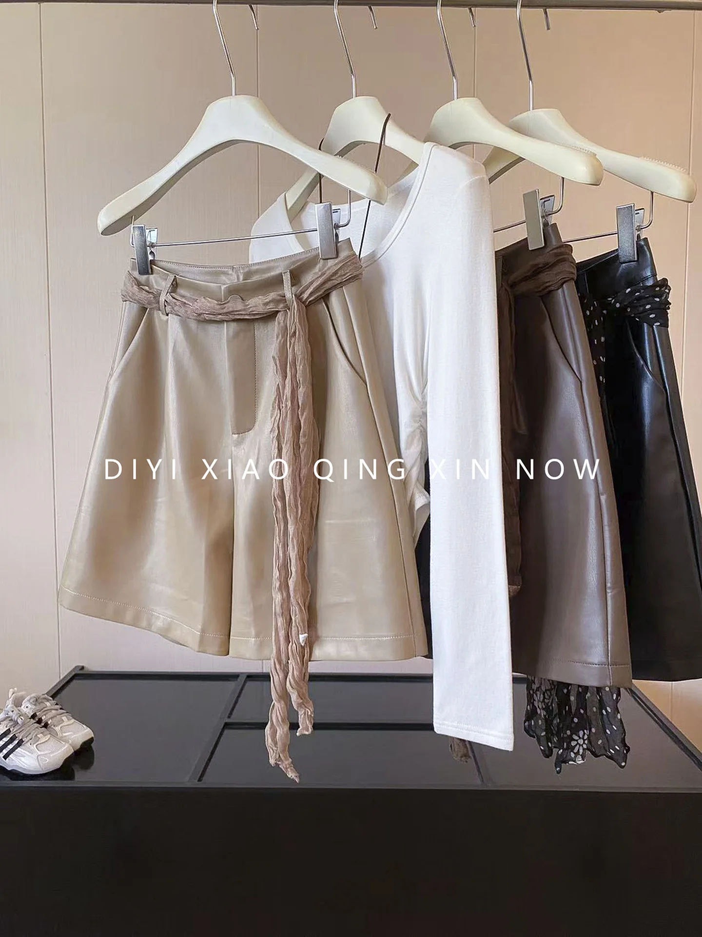 Caramel PU Leather Pants Shorts Women's High Waist Wide Leg Outerwear Boot Pants Belted Scarf Autumn Winter Fashion Ladies
