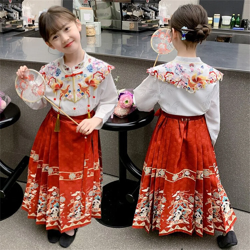 

9361 Chinese Style Children's Set New Embroidered Girl Hanfu Tang Suit Top Horse Face Skirt Set Handmade Brocade Skirt