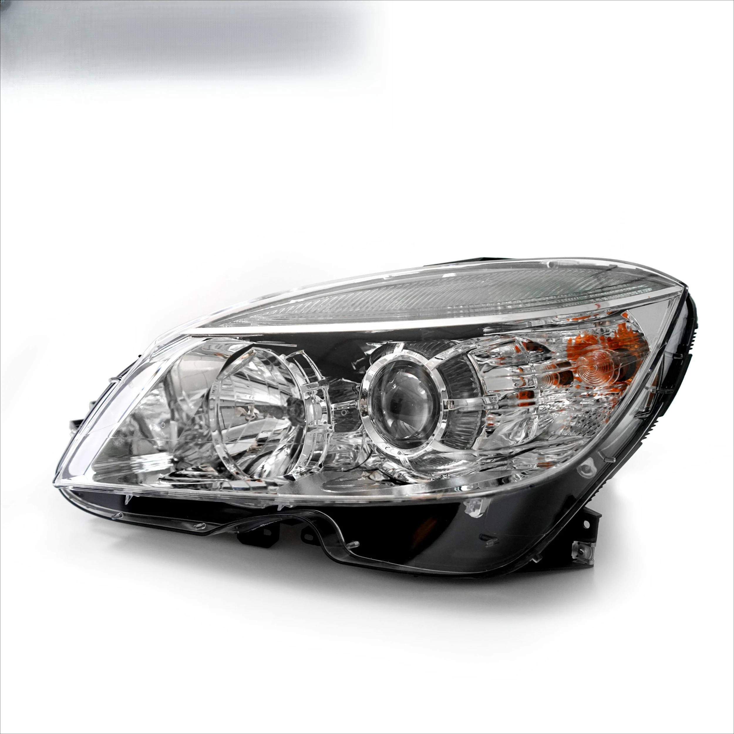 

Wholesale Automotive Light Emitting Diode Headlights C-Class W204 2007-2014