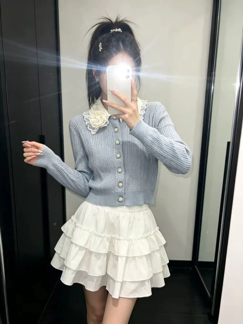 Elegant European Style Women's Knitted Long Sleeve Cardigan Sweet  Collar Slim Fit Open Front Top Detachable Floral Pattern