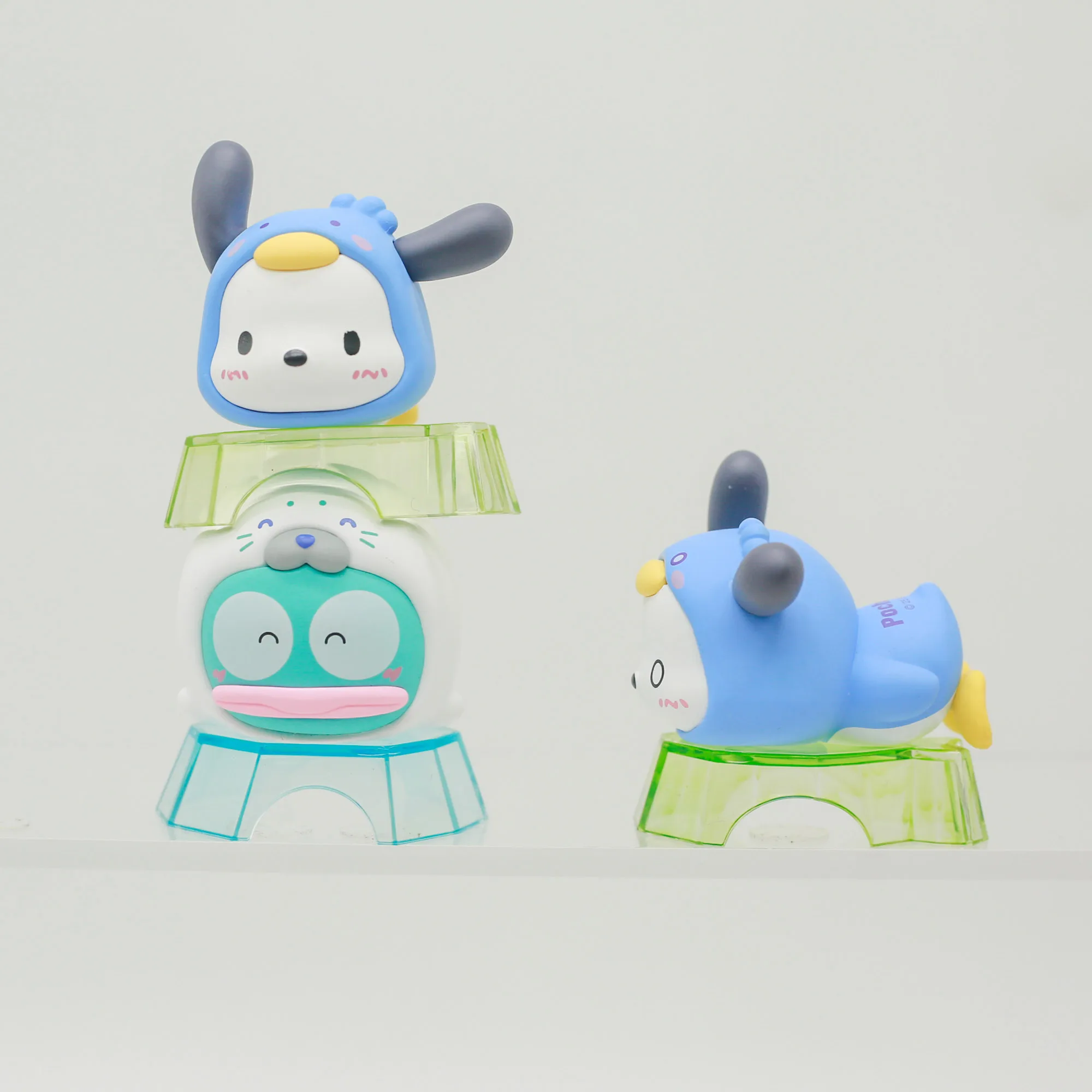 

Sanrio Glacial Stacking Blind Box Фигурки Арктические коллекционные предметы Cinnamoroll Hello Kitty Мини-куклы Декор стола Детский Рождественский подарок