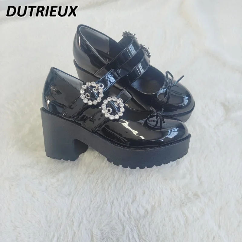 

Милые туфли-лодочки на высоком каблуке в стиле ретро, водонепроницаемые настольные женские туфли Мэри Джейн с бантом и стразами, японская серия Mine