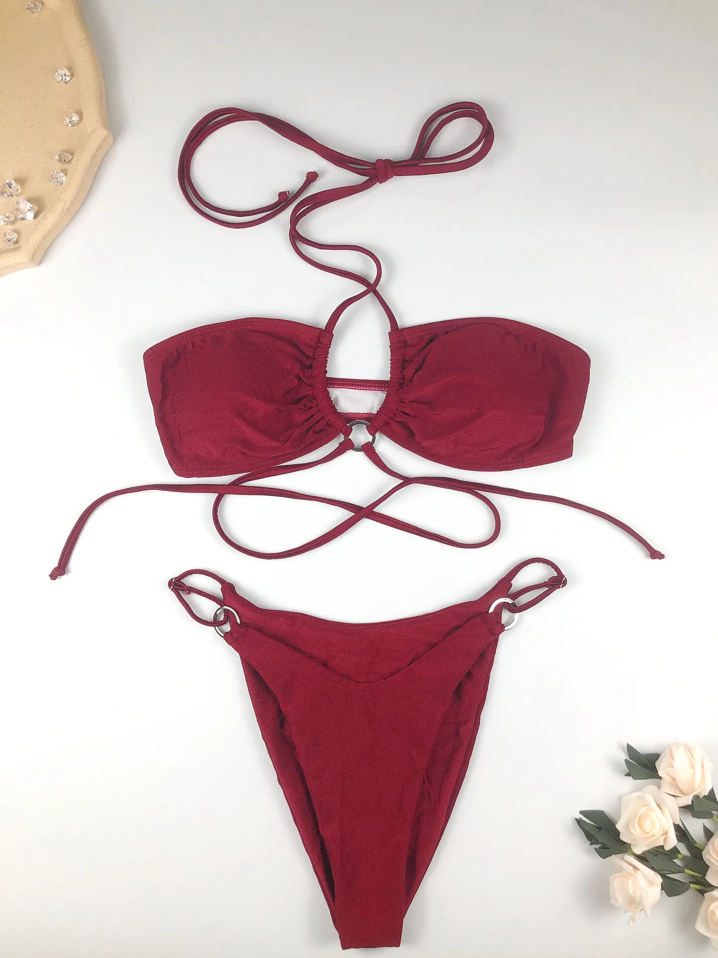 Nowy, jednokolorowy strój kąpielowy bikini z wysokim stanem dla kobiet z efektem push-up w europejsko-amerykańskim stylu