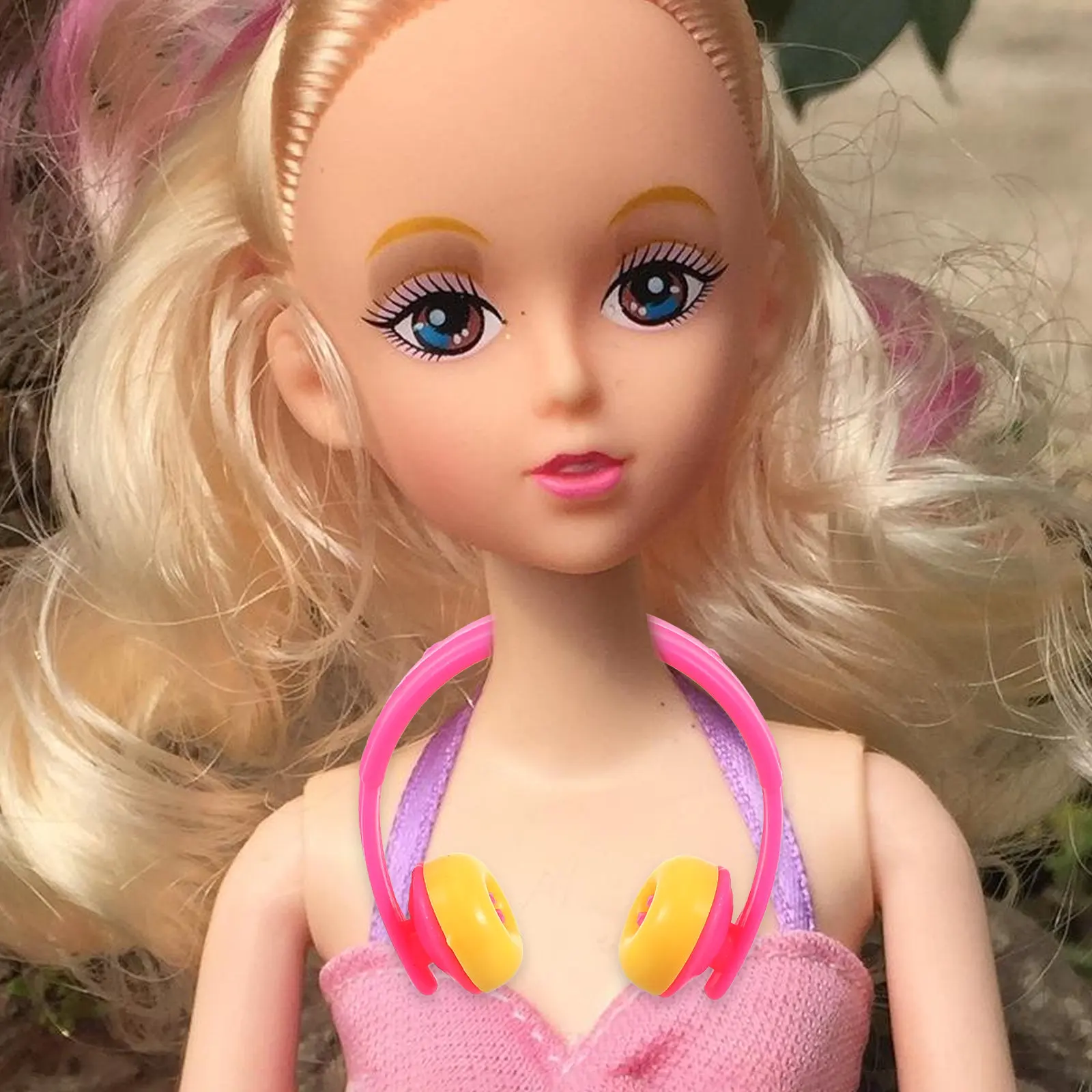 

25Pcs Mini Headphone Shape Ornament Safe No Odor Micro Landscape Adornments Mini House Supplies House Decoration