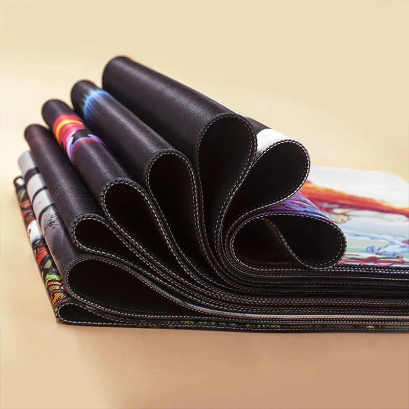 لوحة ماوس بوكيمون كارتونية للألعاب بحافة قفل مطاطية مقاس XL ملحقات كبيرة للوحة مفاتيح الكمبيوتر المحمول سجادات مكتبية للعب