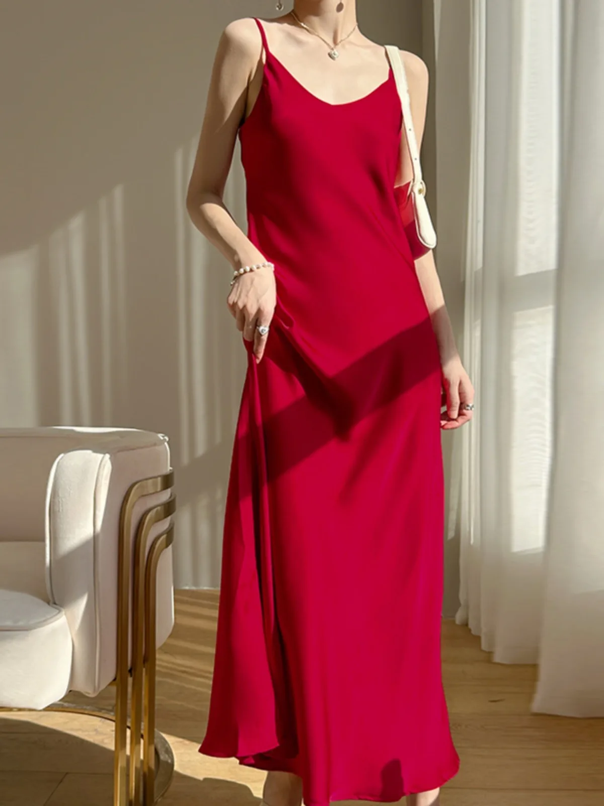 Silk V-Ne Wrap Dr Women's Inner Wear Large Size Satin Vest Bla Long Dr White Strap Dr High-End Sensation