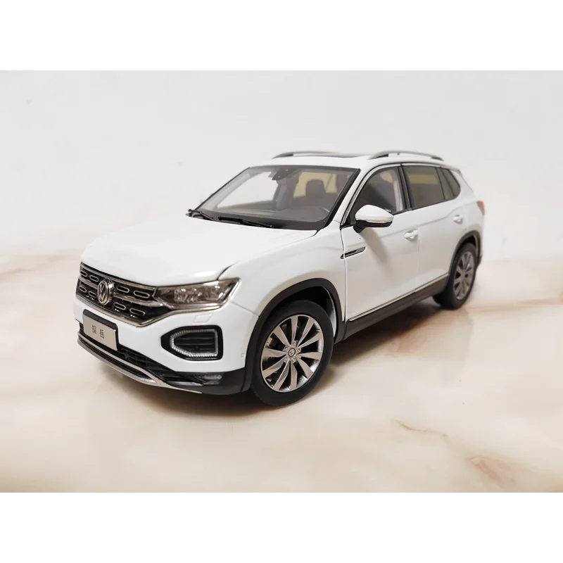 

Литой под давлением масштаб 1:18, оригинальный FAW VW TAYRON SUV, модель автомобиля из сплава, Коллекционная игрушка, подарок, сувенир, украшение для дисплея