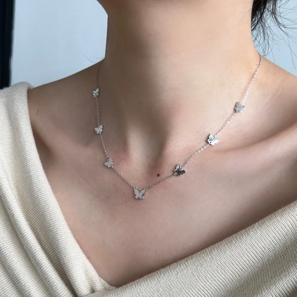 

New S925 silver niche minimalist butterfly necklace for women with a cool and luxurious style, collarbone chain