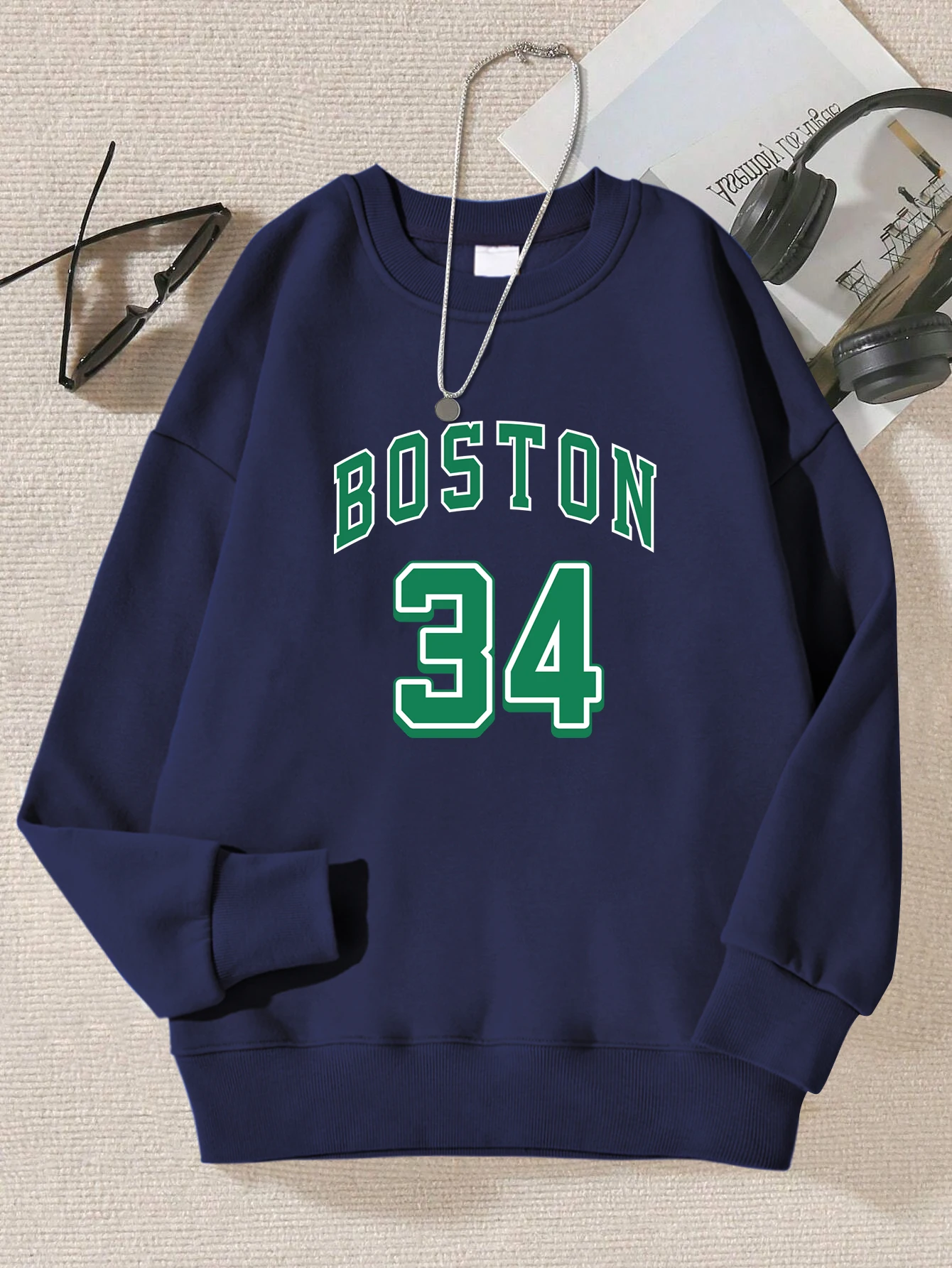 

Green Boston 34 Art Letter Print Women Sweatshirt Simple Casual Pullover Fashion Autumn Streetwear Warm Fleece Female Clothing
