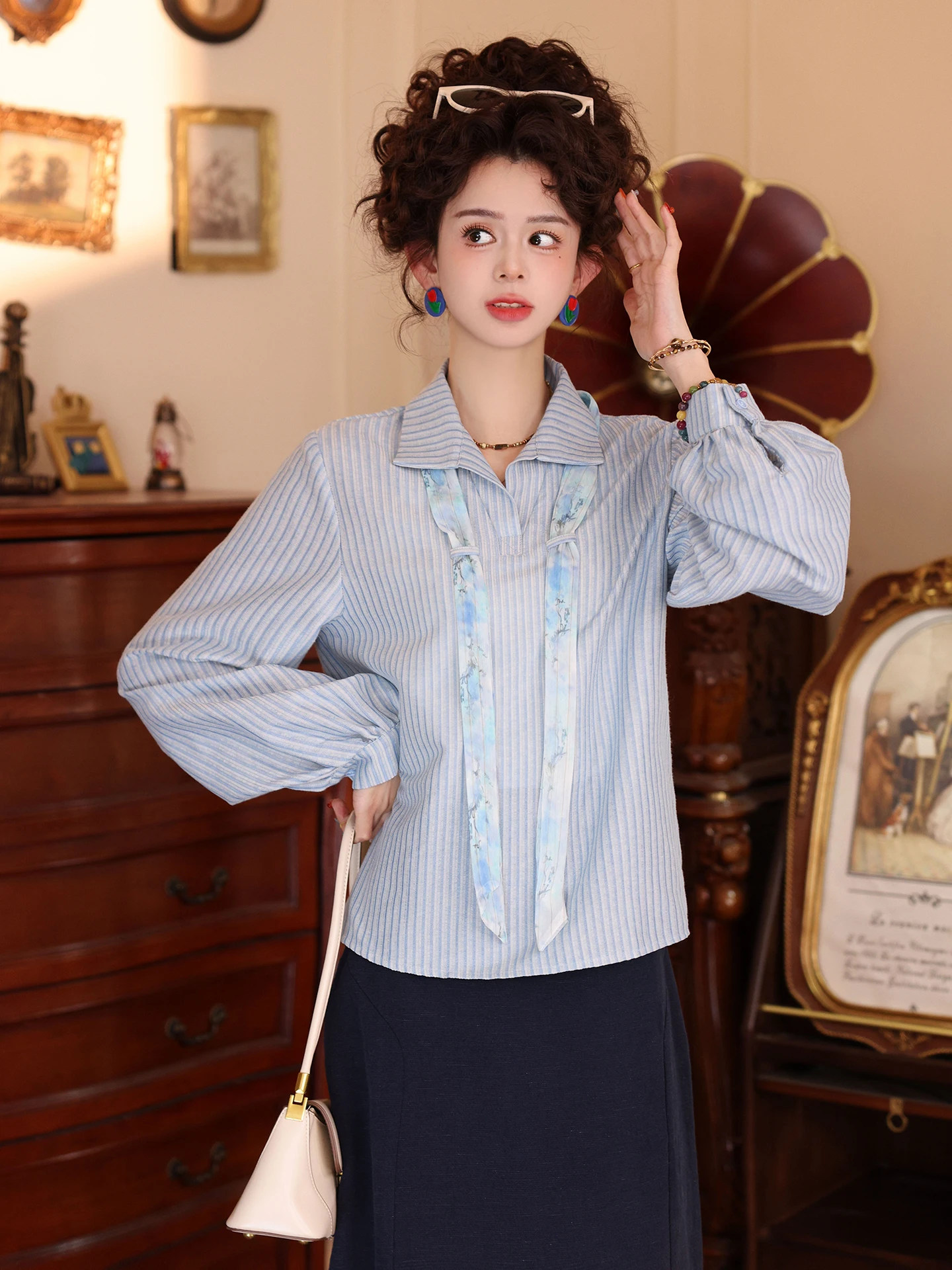 

Chen Jiajie Early Spring Design Striped Long Sve irt Loose Versatile Ele Top Women's Faion Retro Sle Breathable