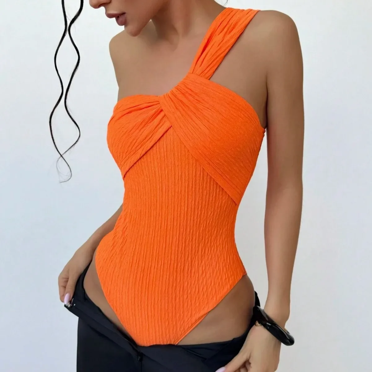 

2025 New One shoulder camisole, sweet and sexy, inner tower, outer wear, strapless, slanted shoulder, hollowed out jumpsuit