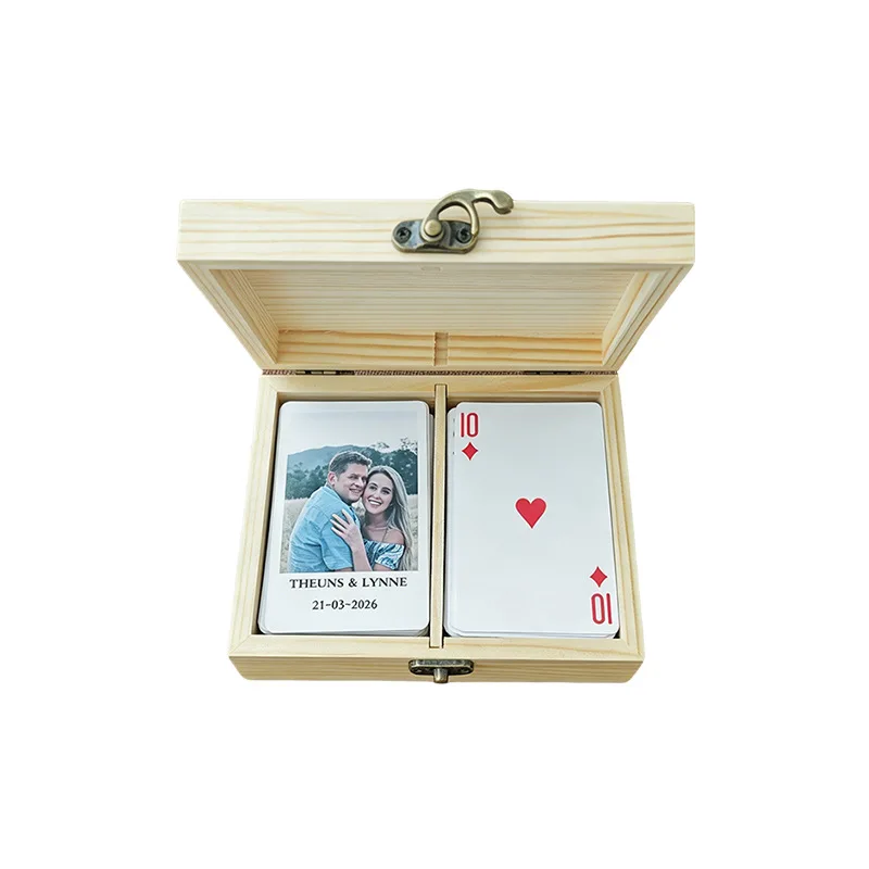 Custom Playing Card Wedding Creative Card Set: Guest Sign-In Cards, Messages for the Couple, and Commemorative Cards