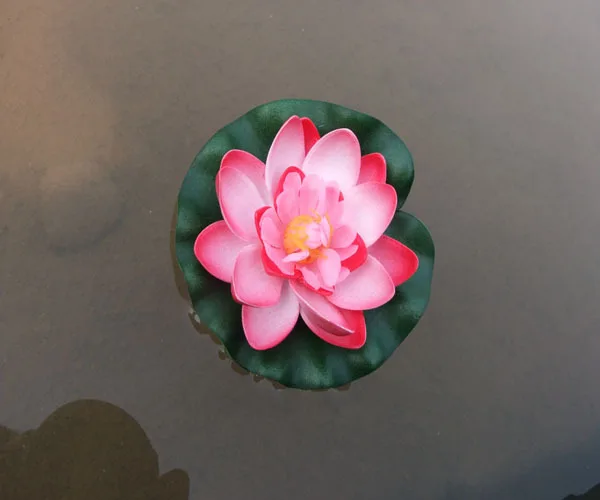 6PCS Lotus Artificial Flower Floating Fake Lotus Plant Lifelike Water Lily Micro Landscape for Pond Garden Decor