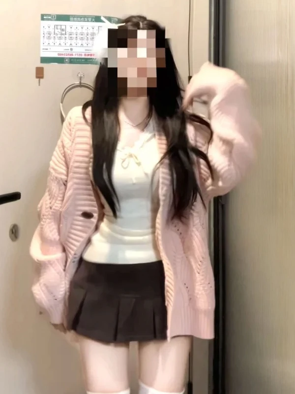 

Unique Loose Pink Sweater Sli Faionable Spring Autumn Winter Women's Knittedwear V-ne Single-button Warmth-Bearing