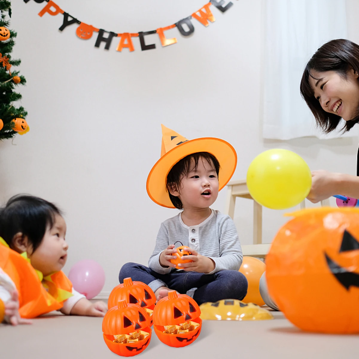 

6 Pcs Little Pumpkin Props Container from Six Shape Halloween Candy Boxes Decorative Mini Holder for Bucket