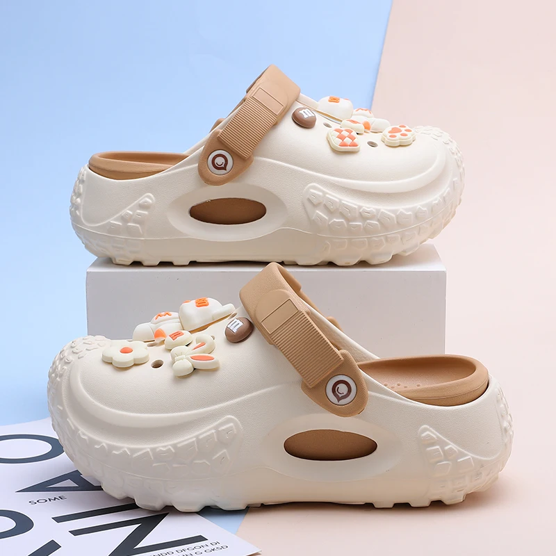 Women\'s Trendy Platform Clogs, Cartoon Animation Hollow Summer Beach Slide Shoes, Fashion Outdoor Garden Sandals