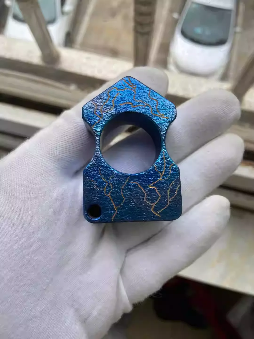 

Титановый сплав finger tiger EDC